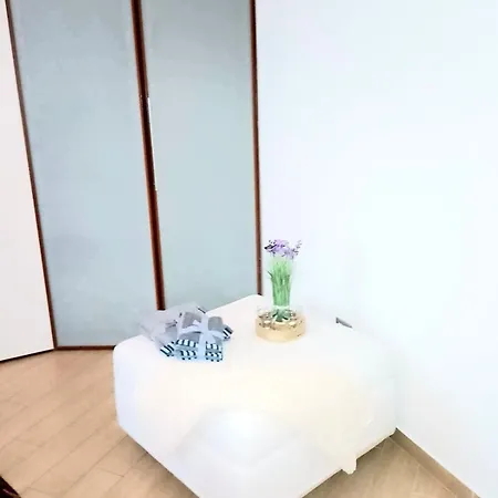 Apartment Bellatorium House *