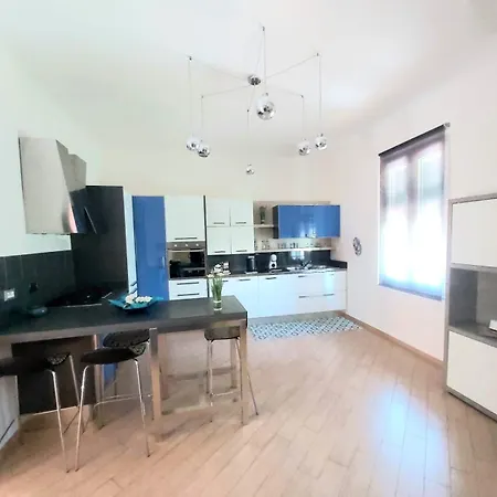Bellatorium House Apartment